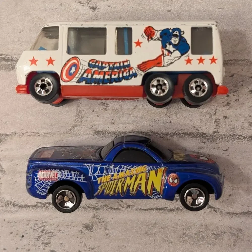 Marvel Toy Vehicles Captain America Scene Machine and Spiderman